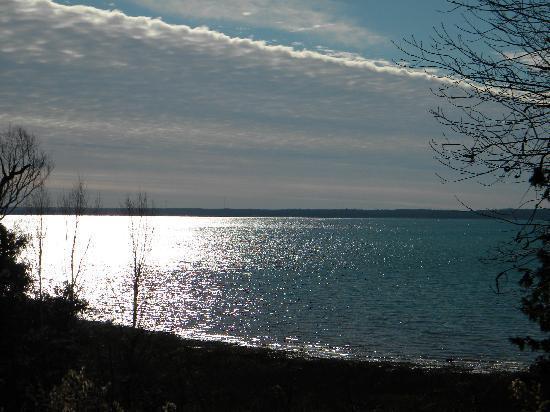 Bayview Lakefront Inn St. Ignace Zewnętrze zdjęcie
